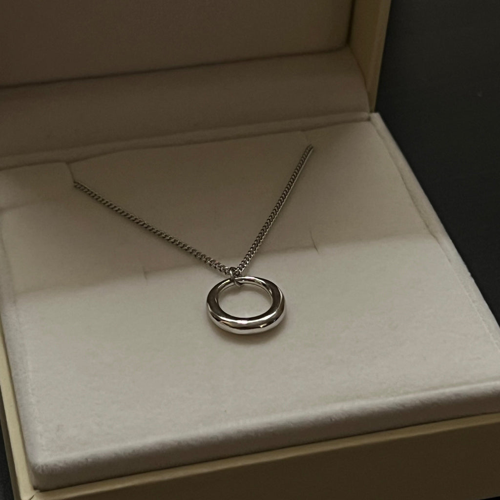 Nikki Necklace - Sterling Silver
